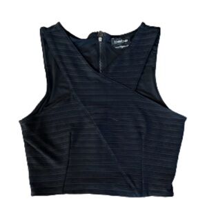 Bebe crop top with zipper in the back